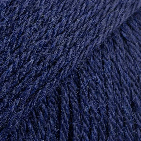 DROPS Nord 15 Marineblauw (Uni Colour)