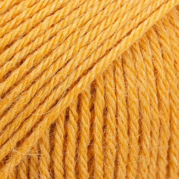 DROPS Nord 18 Oker (Uni Colour)