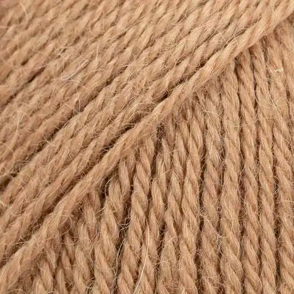 DROPS Alpaca 9031 Amande (Uni Colour)