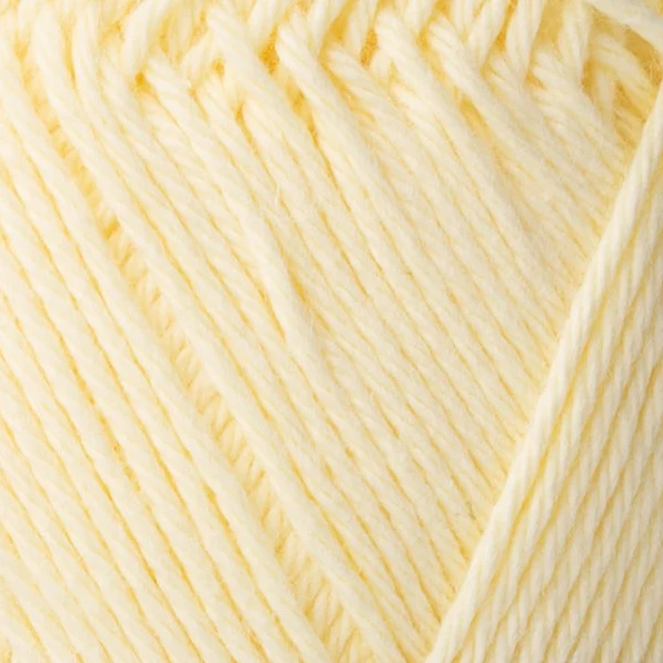 Yarn and Colors Favorite 010 Vanille