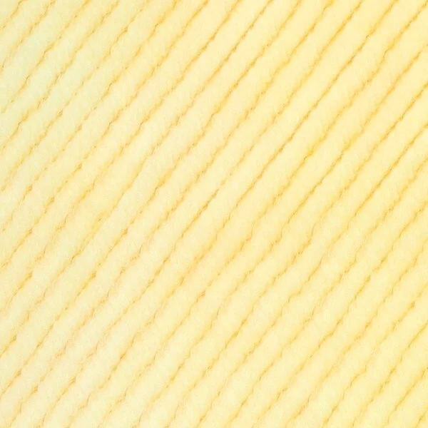 Yarn and Colors Baby Fabulous 010 Vanille