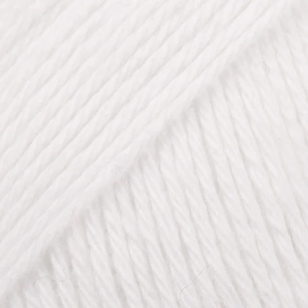 DROPS Loves You 7 01 Blanc