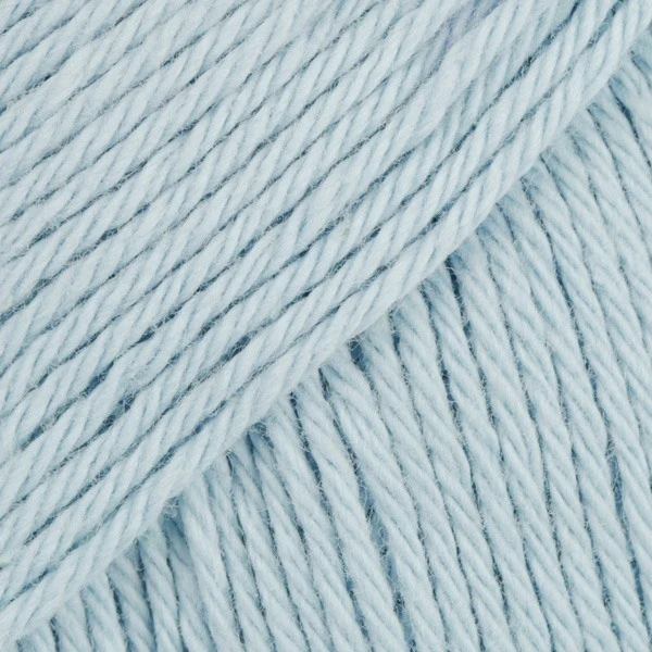 DROPS Loves You 7 06 Bleu clair