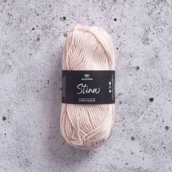 Svarta Fåret Stina 236 Pêche tendre