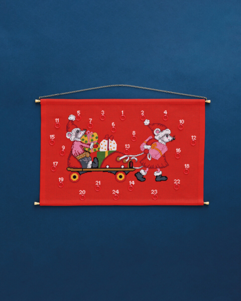 Borduurpakket Muis in rolschaats 46 x 30 cm B5205/46