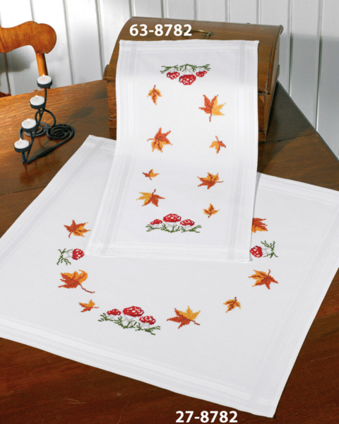 Borduurpakket Paddenstoelen en bladeren 40x80 cm