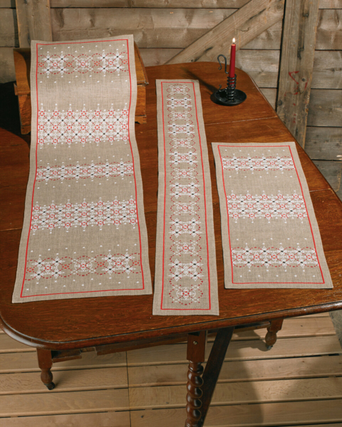 Kit de broderie Bordures sur lin 36 x 123 cm