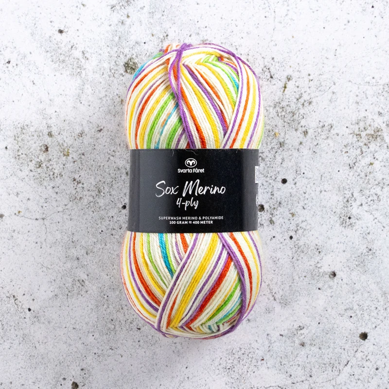 Svarta Fåret Sox Merino 4 ply 24 Stalenboek