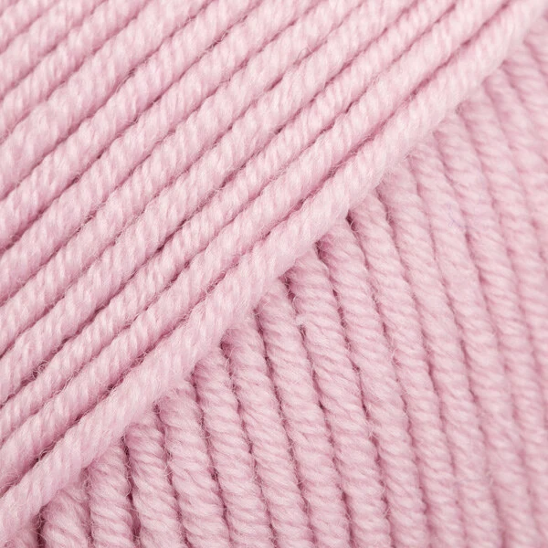 DROPS Merino Extra Fine 40 Poederroze (Uni Colour)