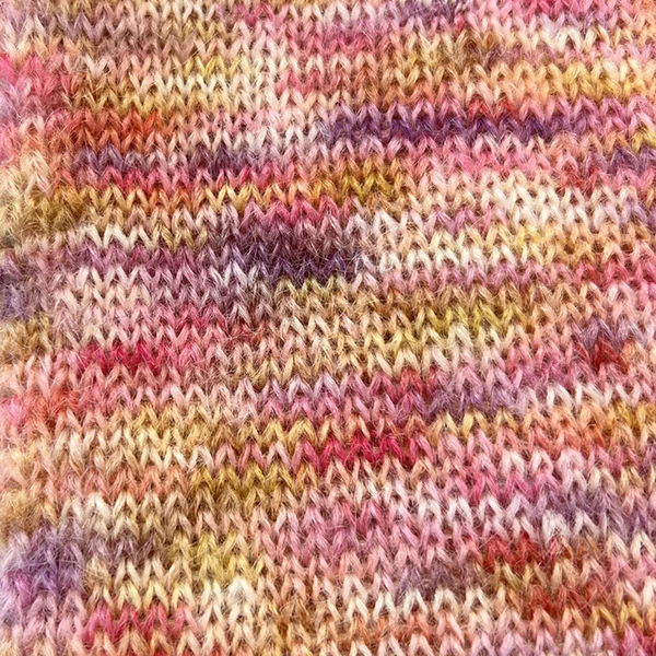 Permin Bella Color 48 Champ de tulipes