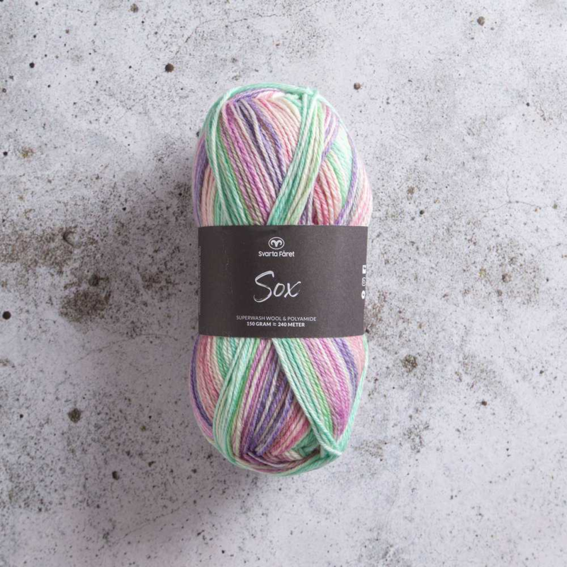 Svarta Fåret Sox 150 g 817 Glace arc-en-ciel