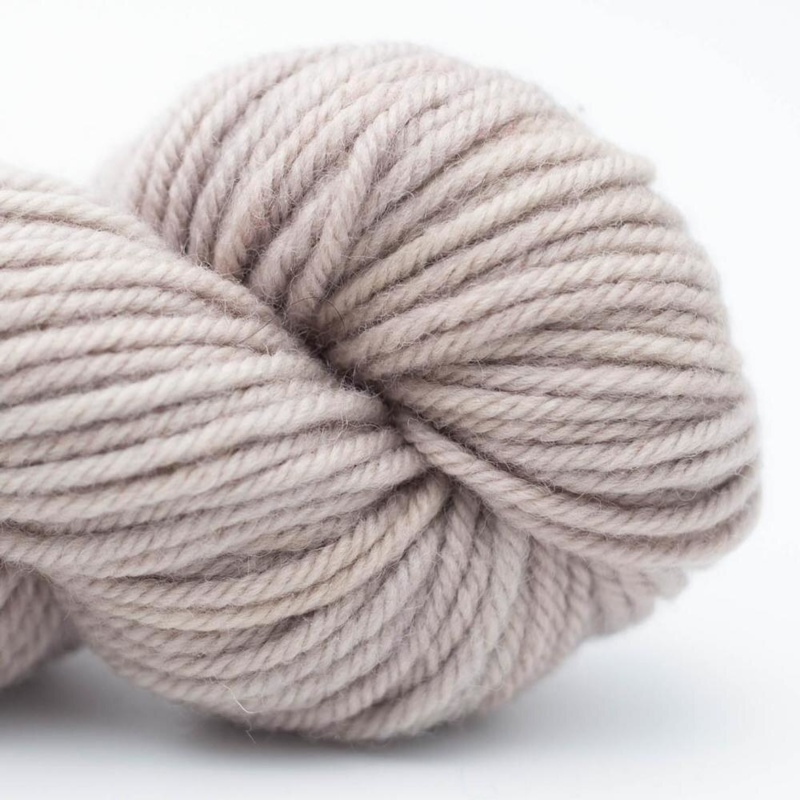 Manos del Uruguay Cardo Semi Solid Handdyed d2241 Putty