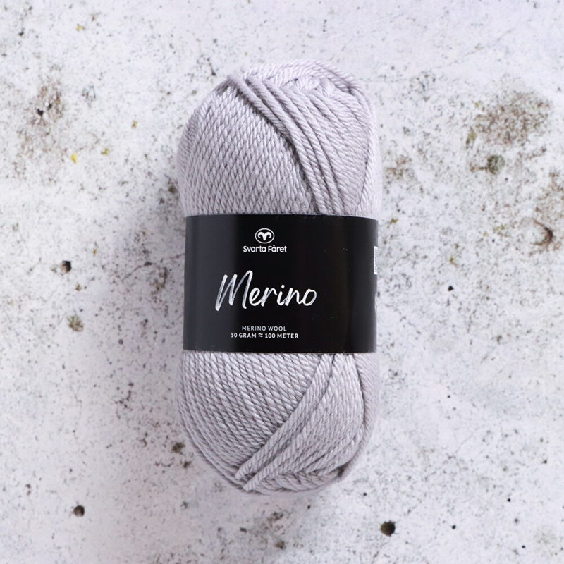 Svarta Fåret Merino 02 Gigaoctet gris