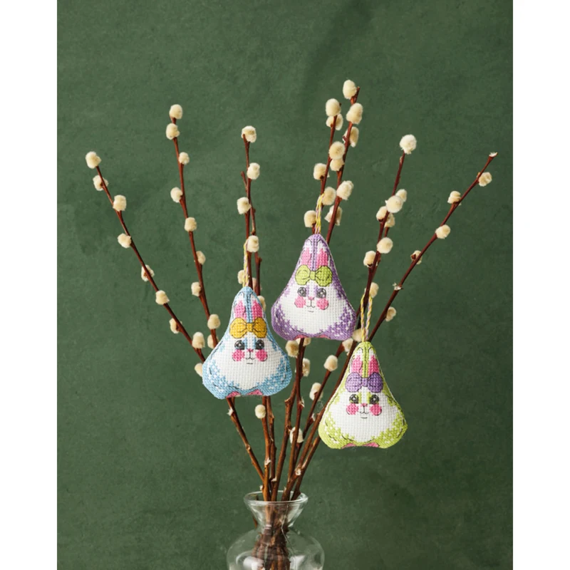 Lapins de Pâques avec nœud lot de 3 6 x 7 cm