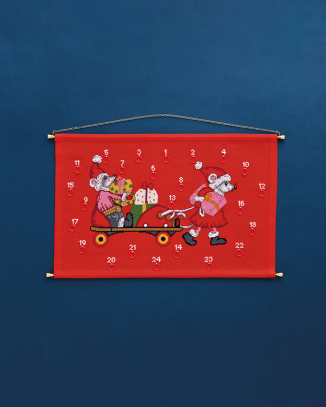 Kit de broderie Souris en patin à roulettes 46 x 30 cm B5205/46