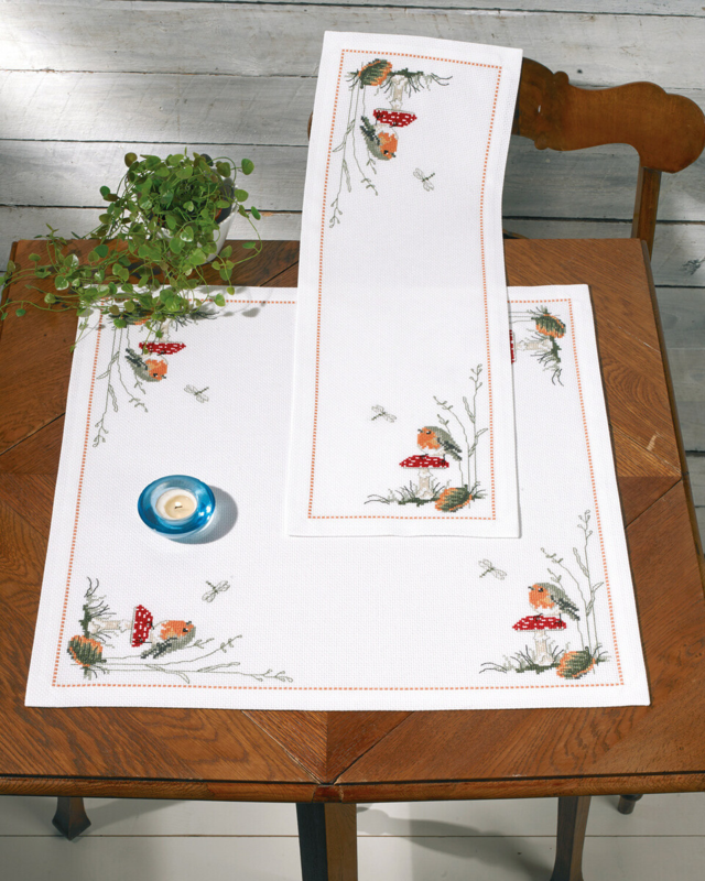 Kit de broderie Rouge-gorge et champignon 23 x 67 cm