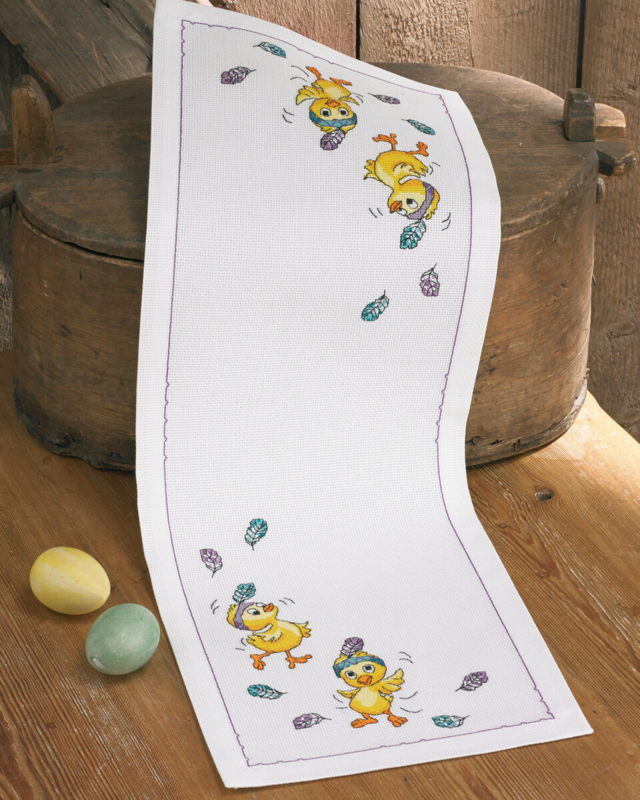 Kit de broderie Poulets dansants 24 x 67 cm