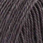 Onion No.4 Organic Wool+Nettles 832 Poudre noire