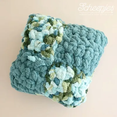 13513 Colour Block Cushion au crochet by Scheepjes Design
