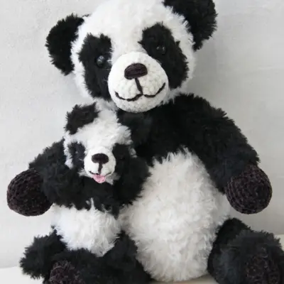 Ga handgemaakte panda&#39;s - Inus en Baby Nusi