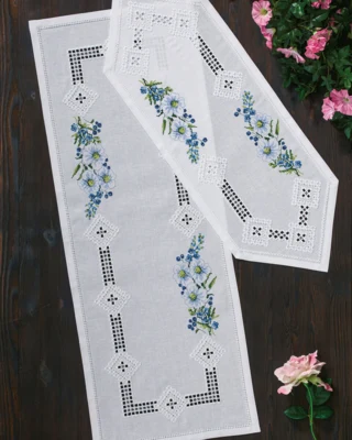 Kit de broderie Hardanger avec fleurs 30 x 83 cm