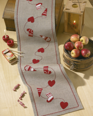 Borduurpakket Kerstloper op Naturel 33 x 116 cm