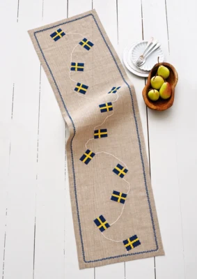 Kit de broderie Drapeau suédois 33 x 116 cm