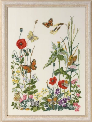 Kit de broderie 8 papillons 33 x 45 cm R5409